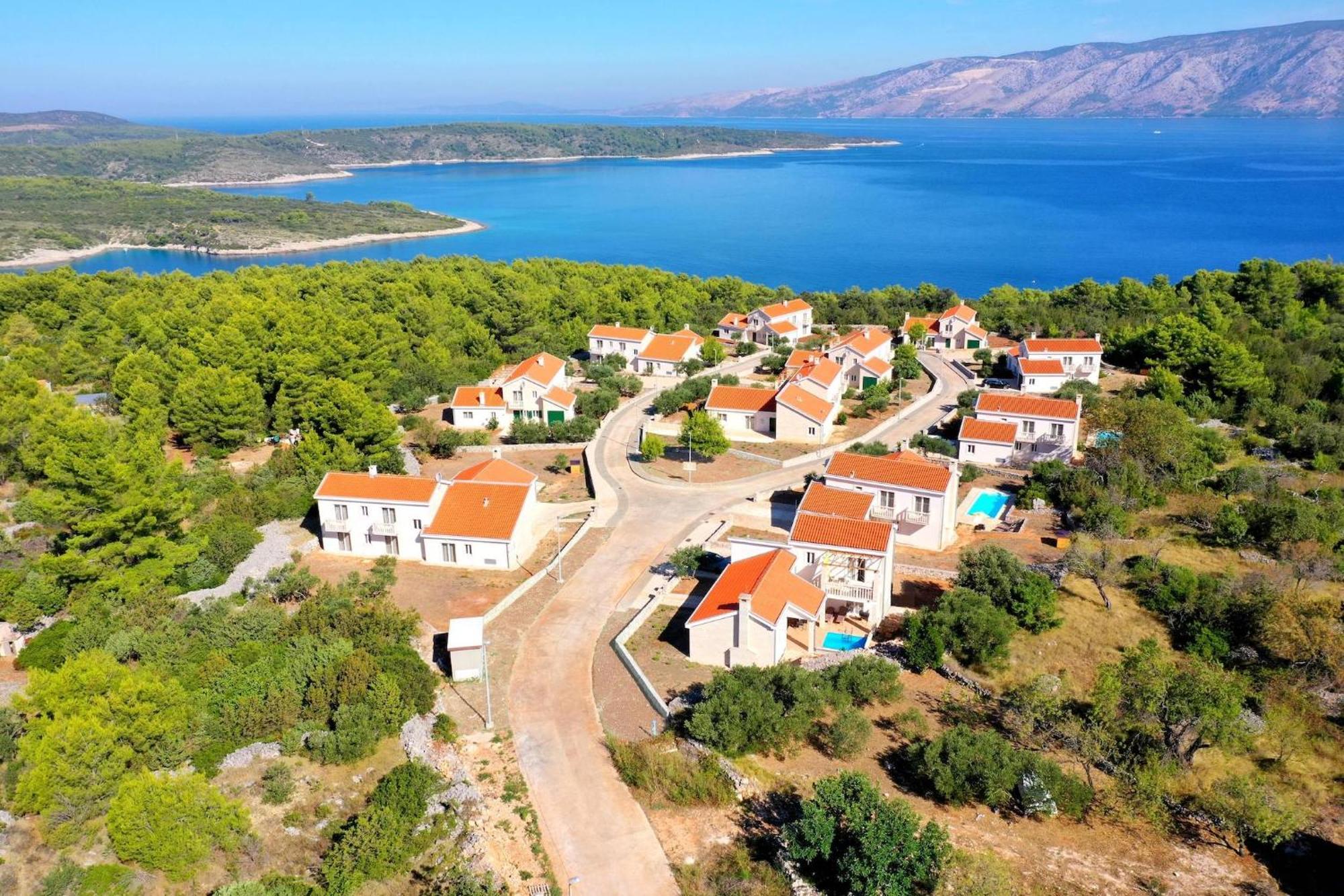 Doris Hvar * Rudina